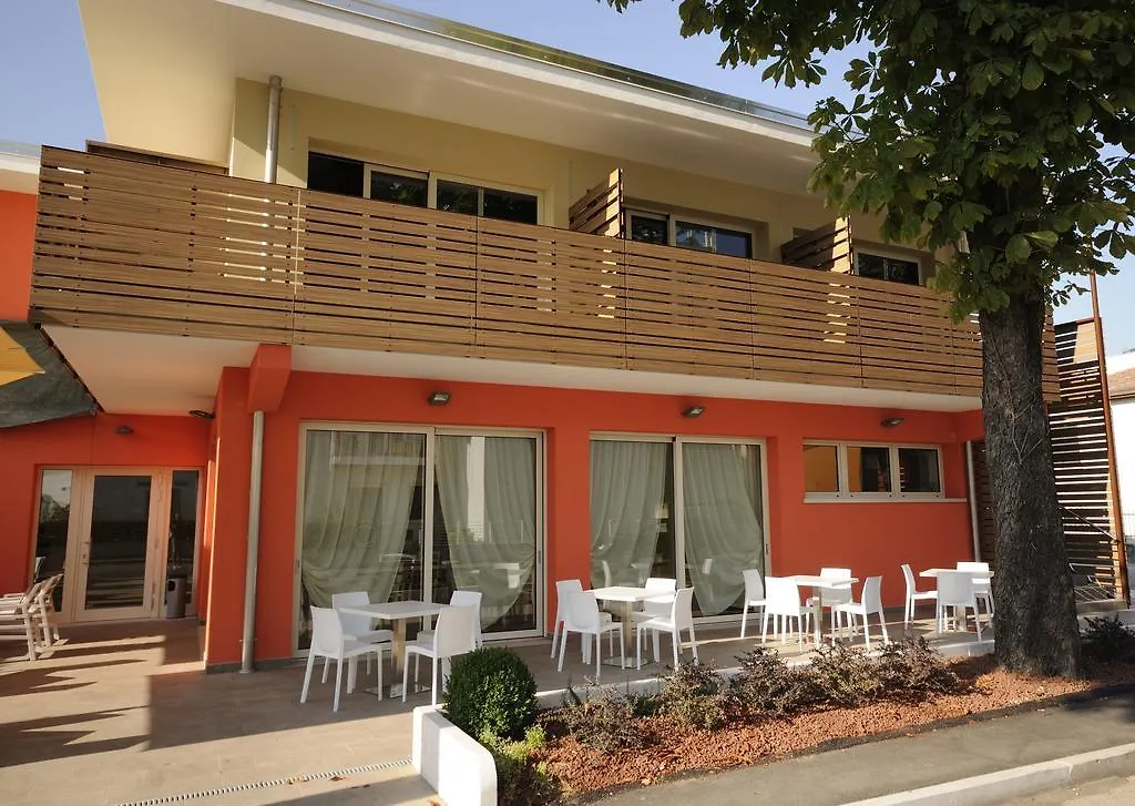 Alojamento de Acomodação e Pequeno-almoço Locanda Dogana Peschiera del Garda