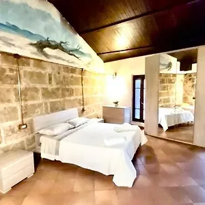 complesso-leone-doro.hotelsalgherosardinia.com/