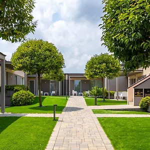 3* Hotel apartamentowy Aurora