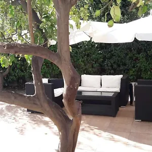 https://villa-del-mar-bari.barihotels.org
