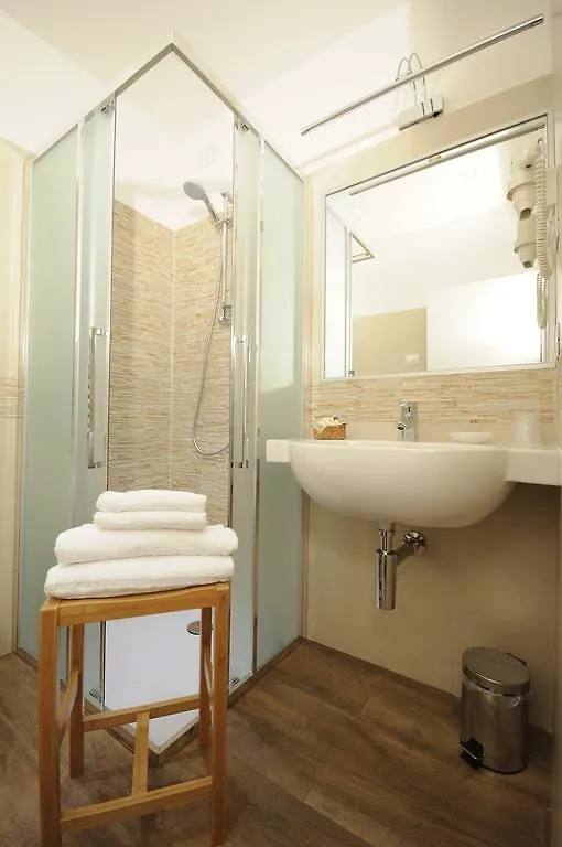 Bed & Breakfast Locanda Dogana Peschiera del Garda Italy